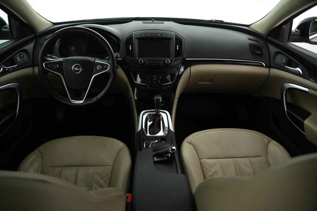 OPEL Insignia 2015