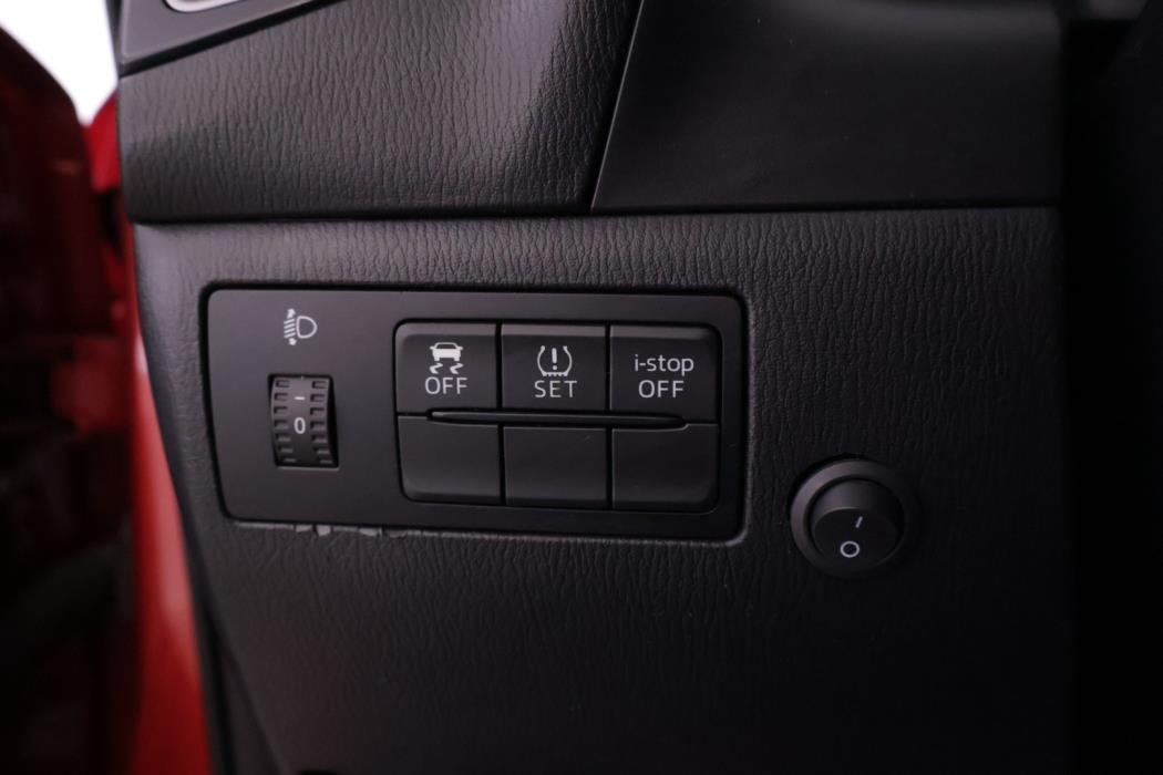 MAZDA Mazda3 2016
