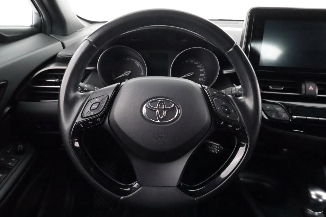 TOYOTA C-HR 2019