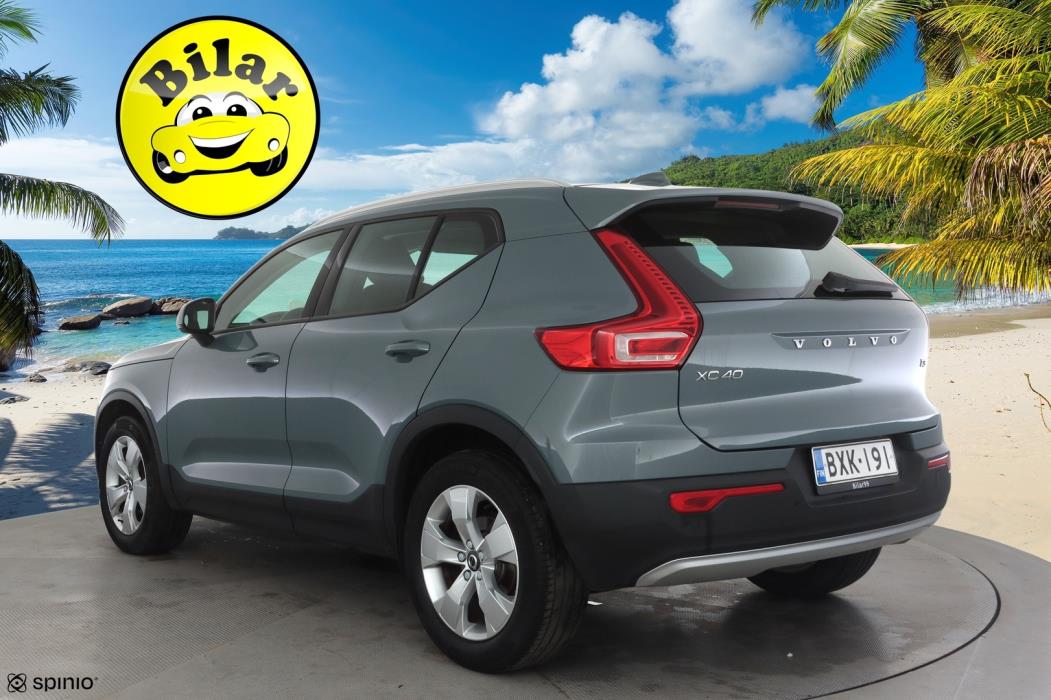 VOLVO XC40 2020