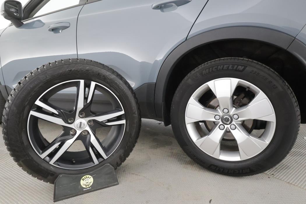 VOLVO XC40 2020