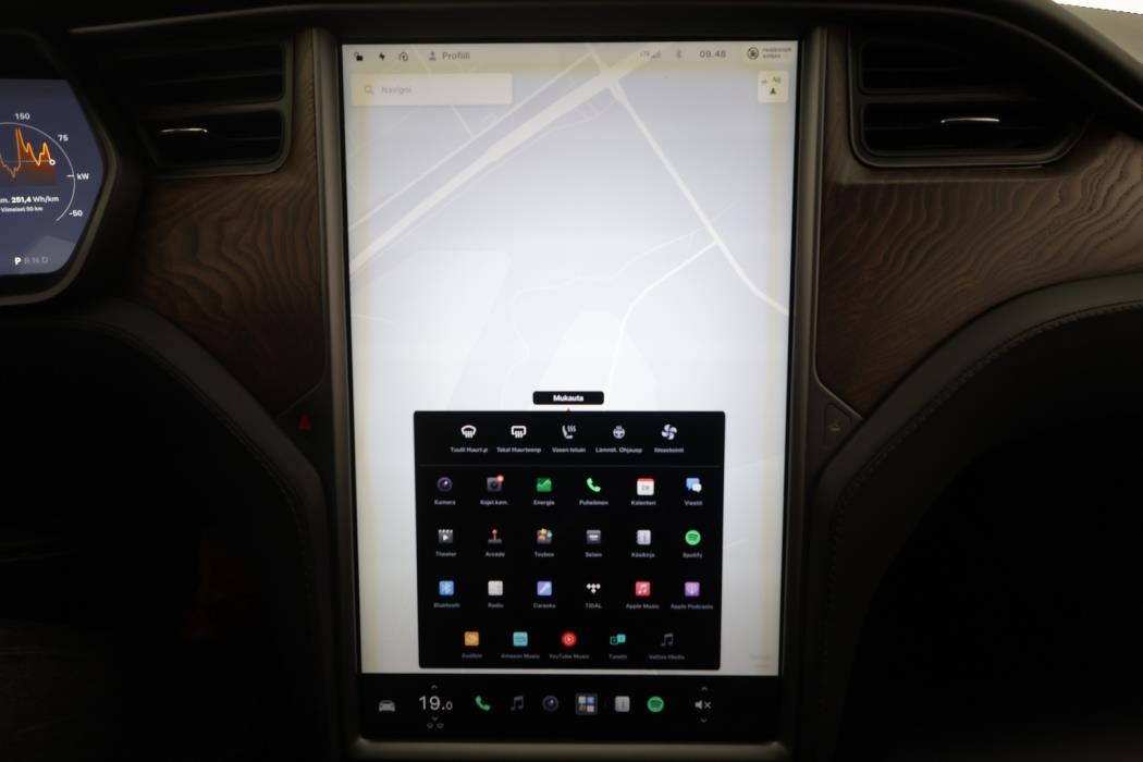 TESLA Model S 2019
