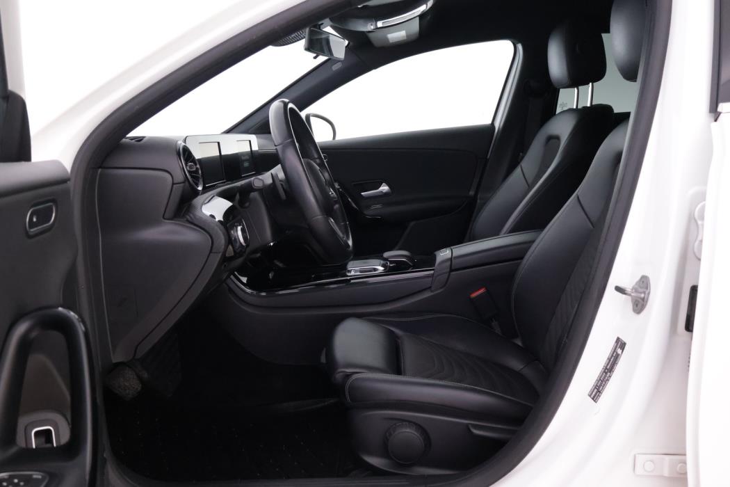 MERCEDES-BENZ A 2019