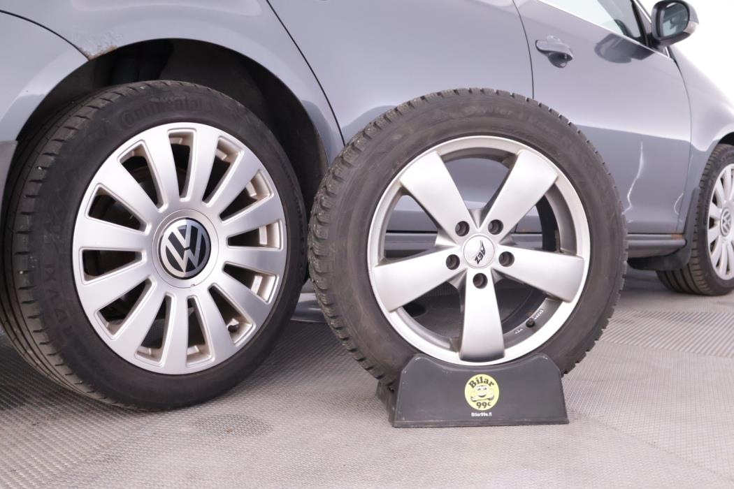 VOLKSWAGEN Jetta 2010