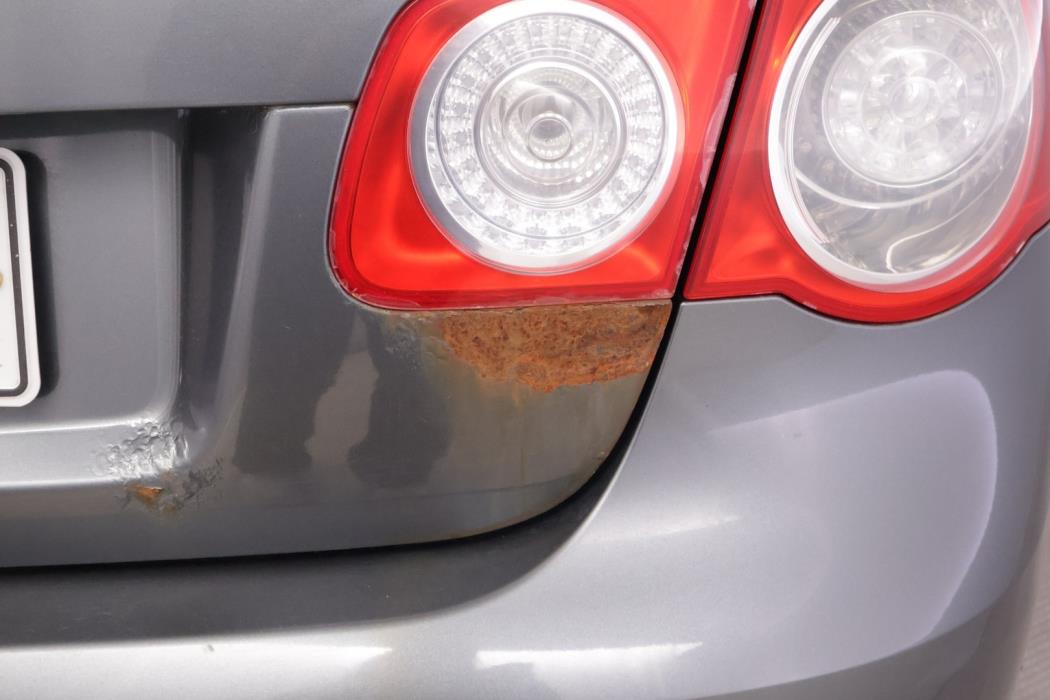 VOLKSWAGEN Jetta 2010