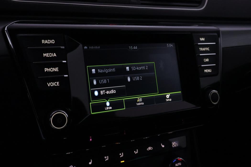 SKODA Superb 2016
