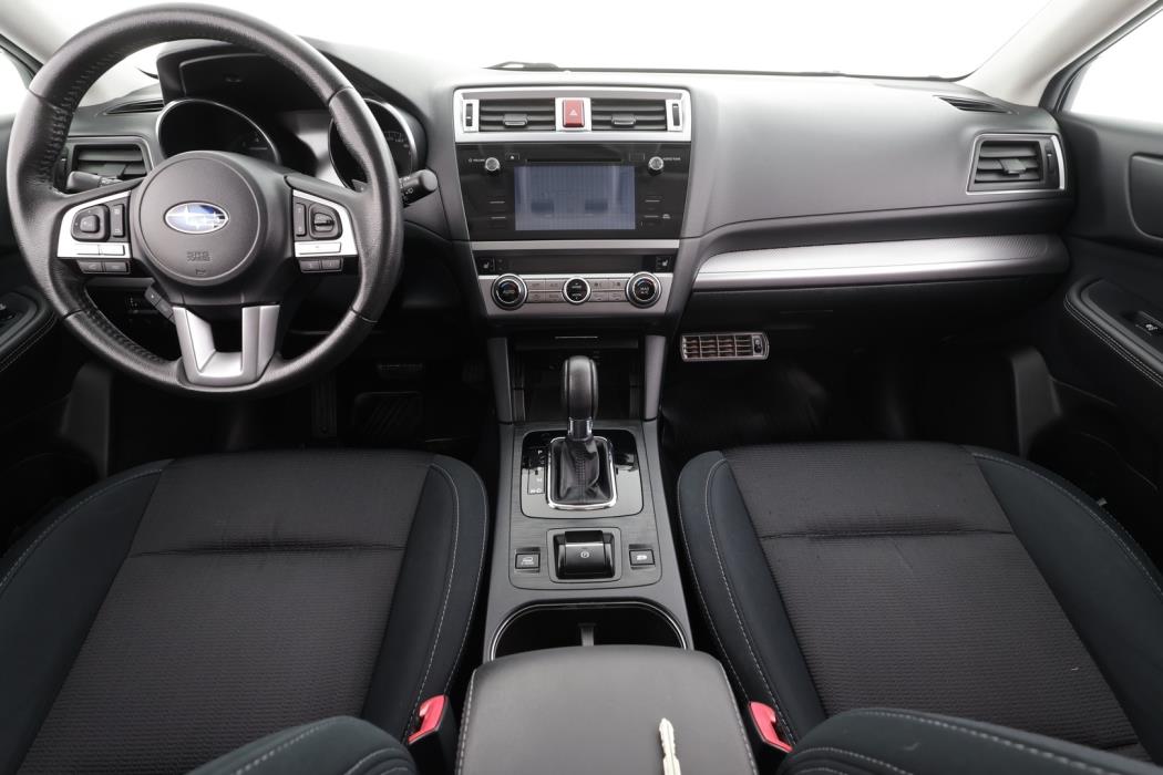 SUBARU Outback 2016