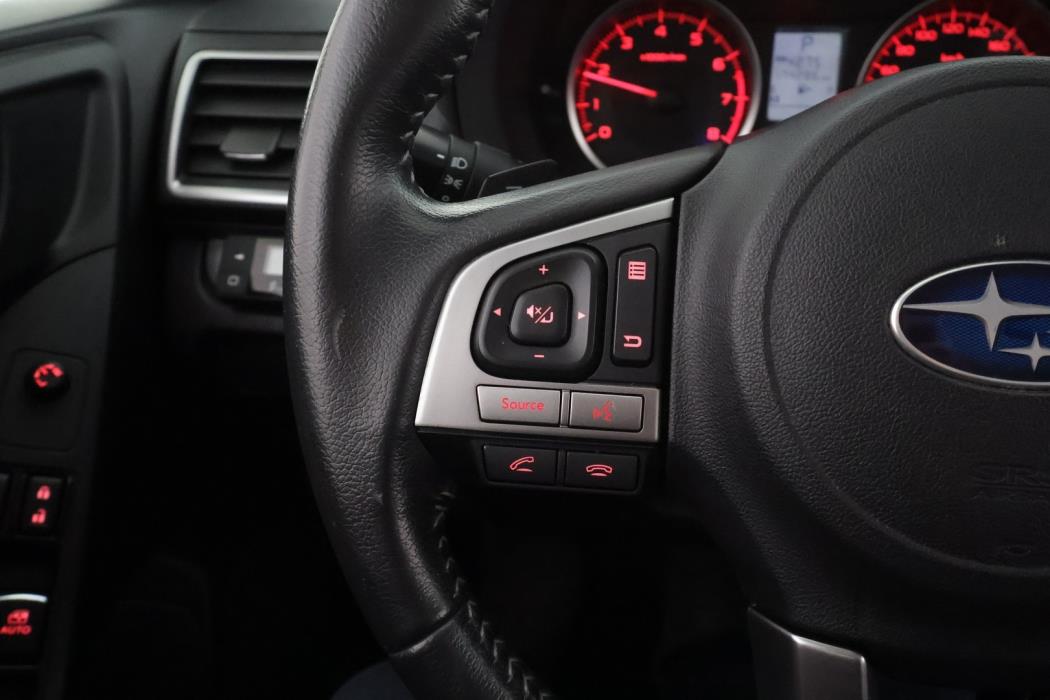 SUBARU Forester 2016