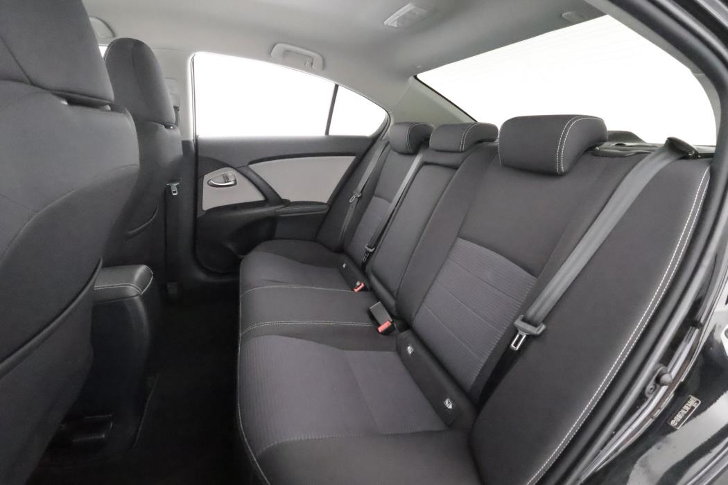 TOYOTA Avensis 2018