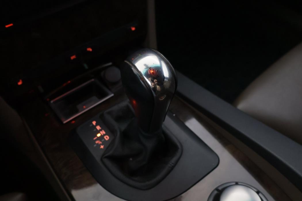 BMW 530 2005