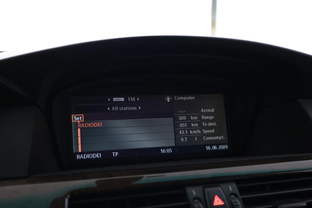 BMW 530 2005