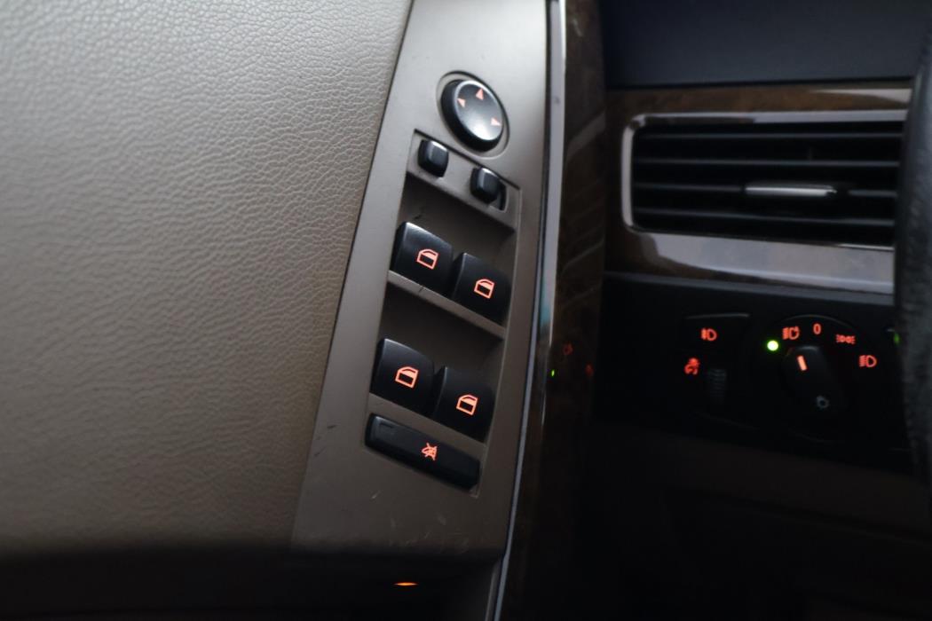 BMW 530 2005