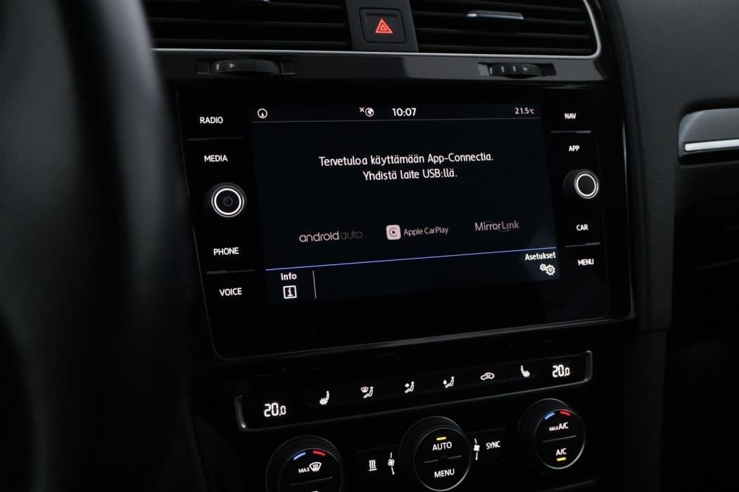 VOLKSWAGEN Golf 2019