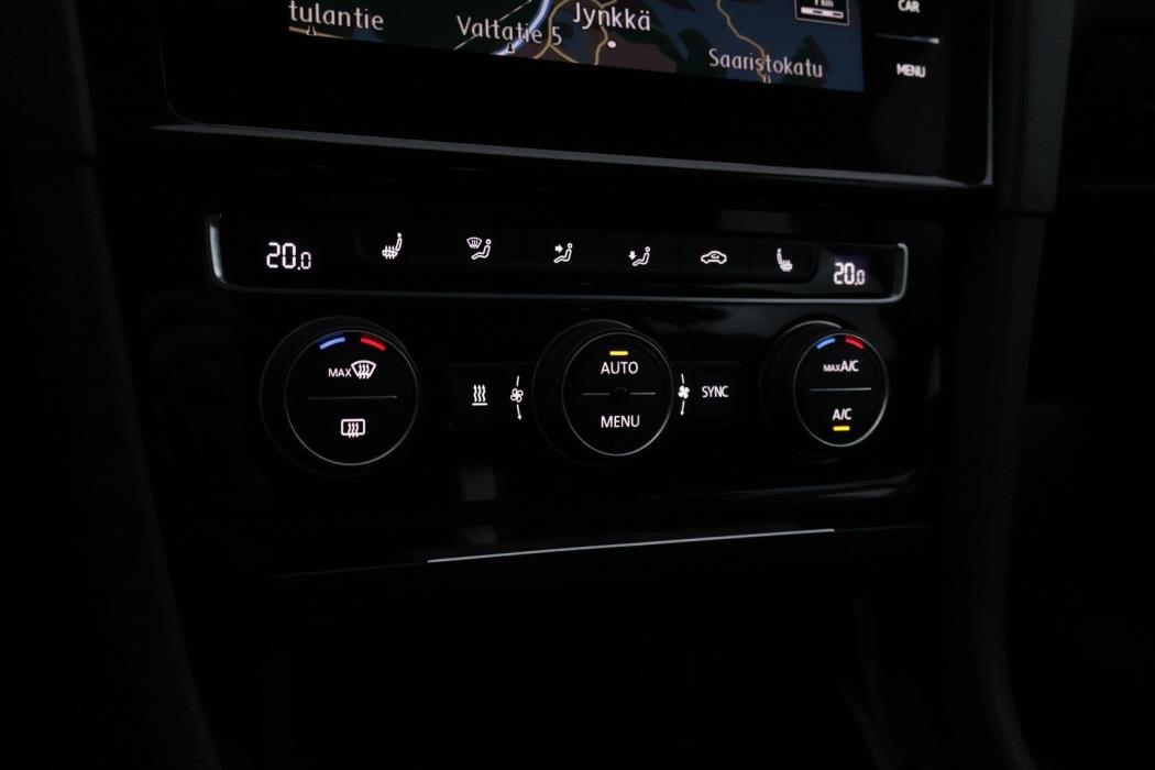 VOLKSWAGEN Golf 2019