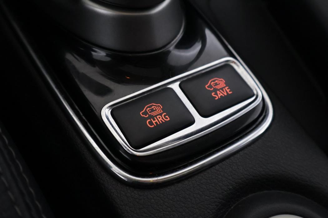 MITSUBISHI OUTLANDER PHEV 2014