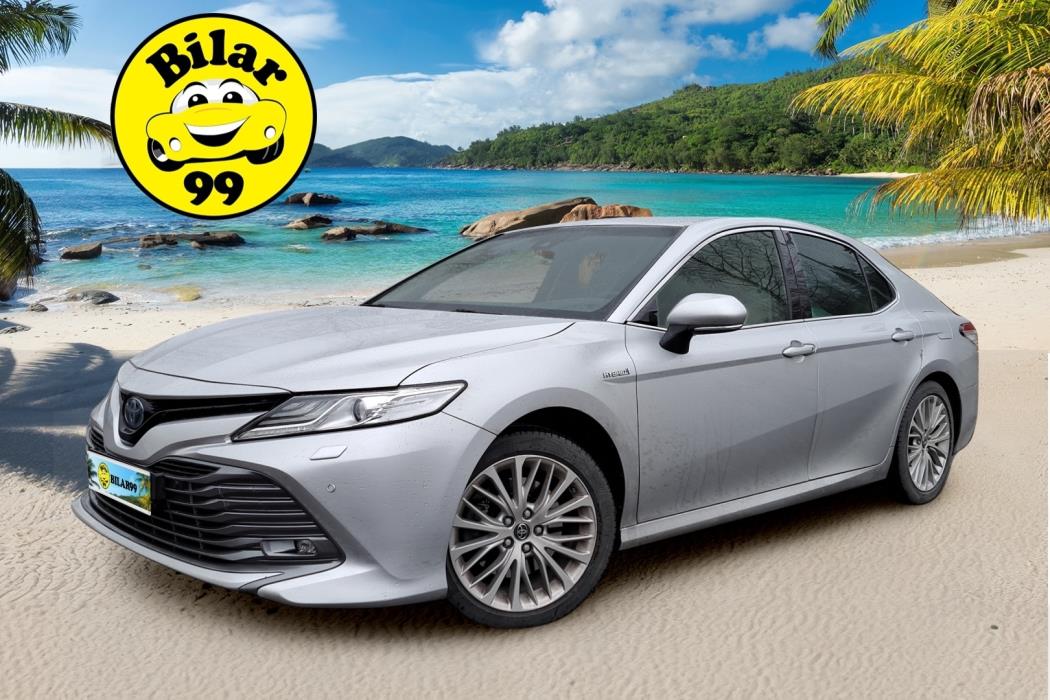 TOYOTA Camry 2019