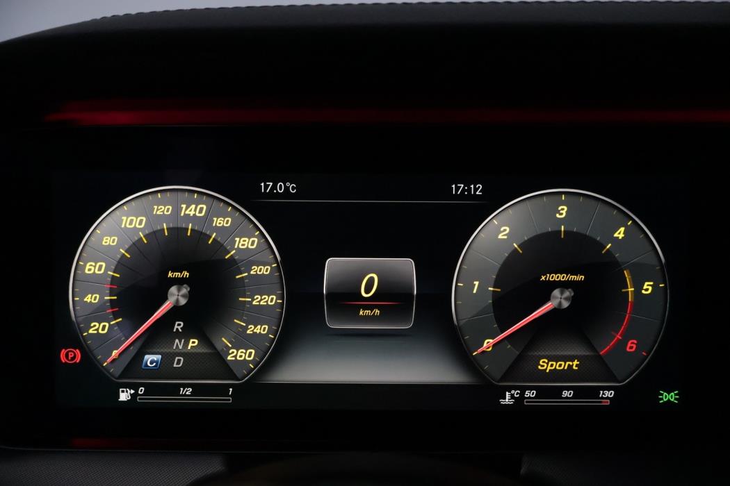 MERCEDES-BENZ E 2017