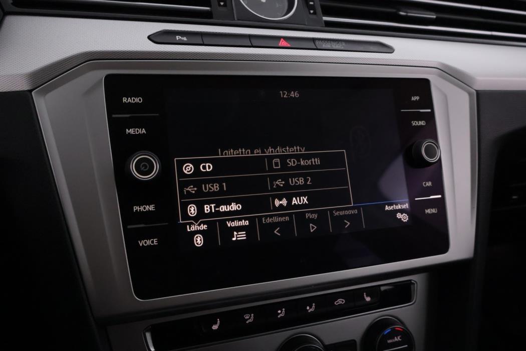 VOLKSWAGEN Passat 2019