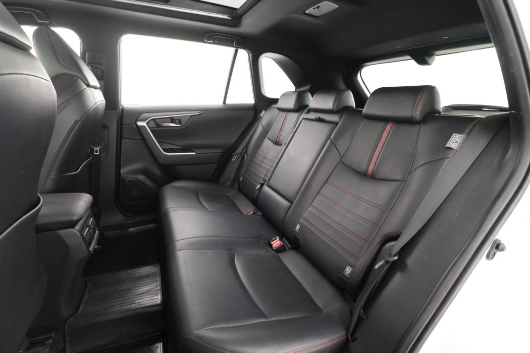 TOYOTA RAV4 Plug-in 2021