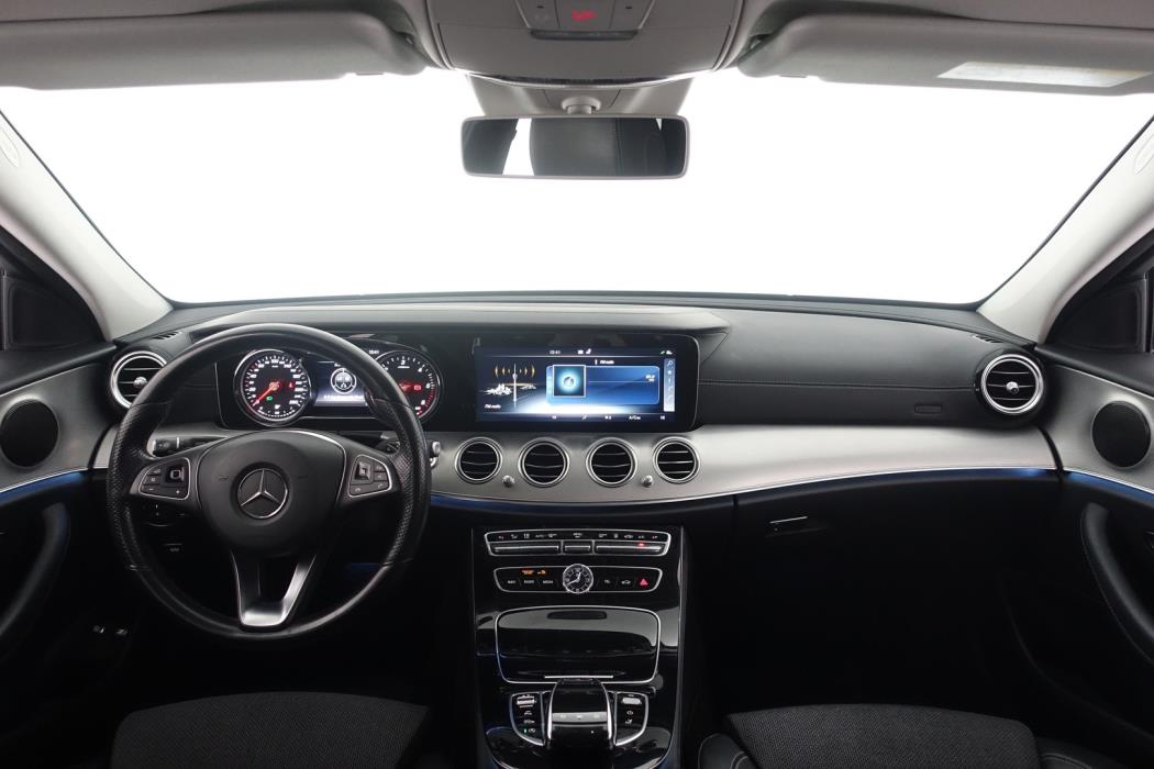 MERCEDES-BENZ E 2017