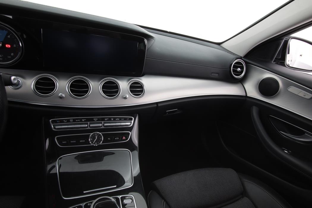 MERCEDES-BENZ E 2017