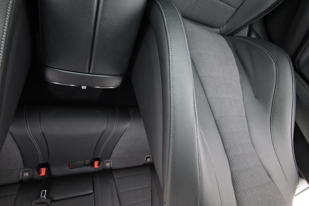 MERCEDES-BENZ E 2017
