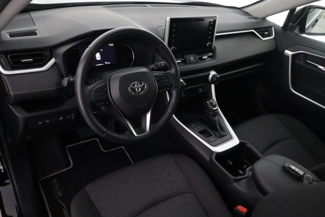 TOYOTA RAV4 2022