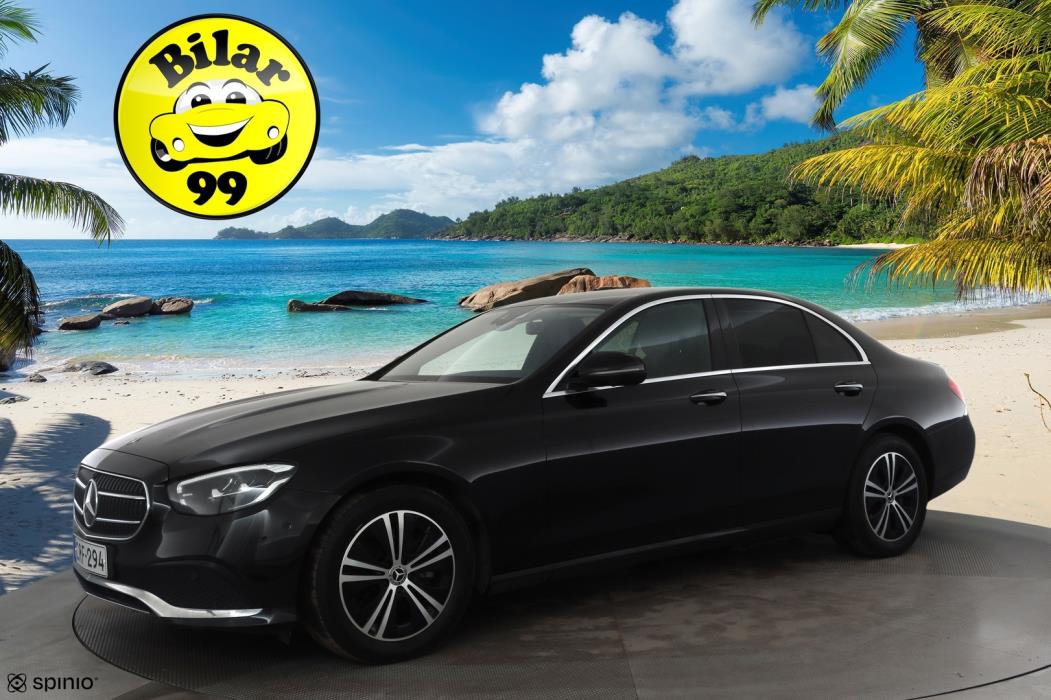 MERCEDES-BENZ E 2022