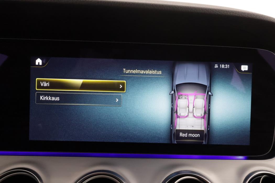 MERCEDES-BENZ E 2022