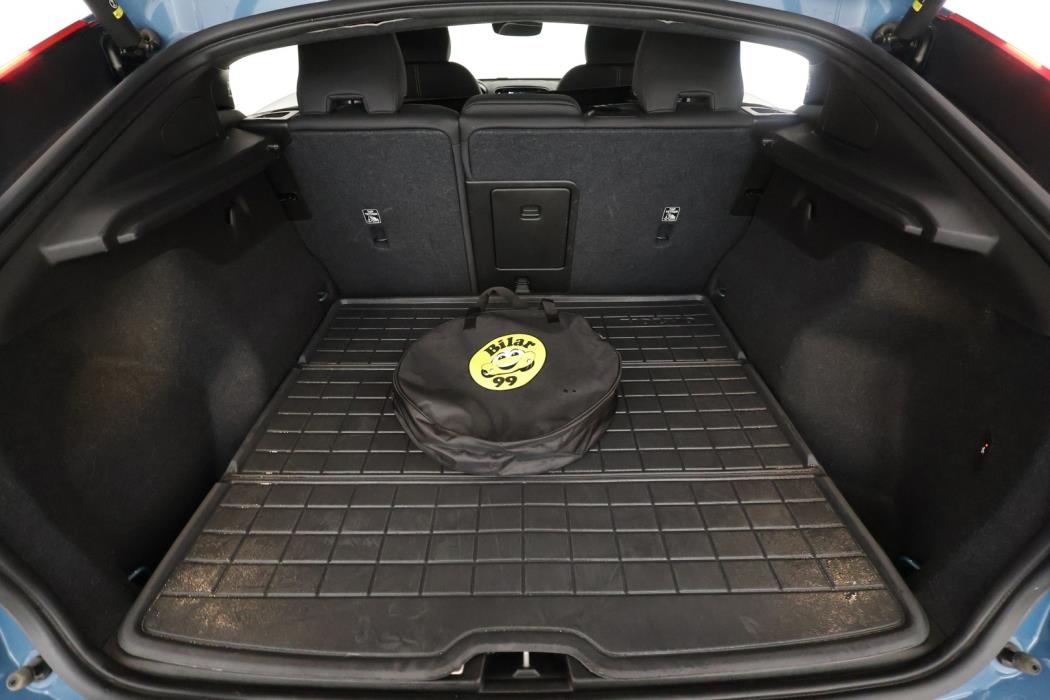 VOLVO C40 2023