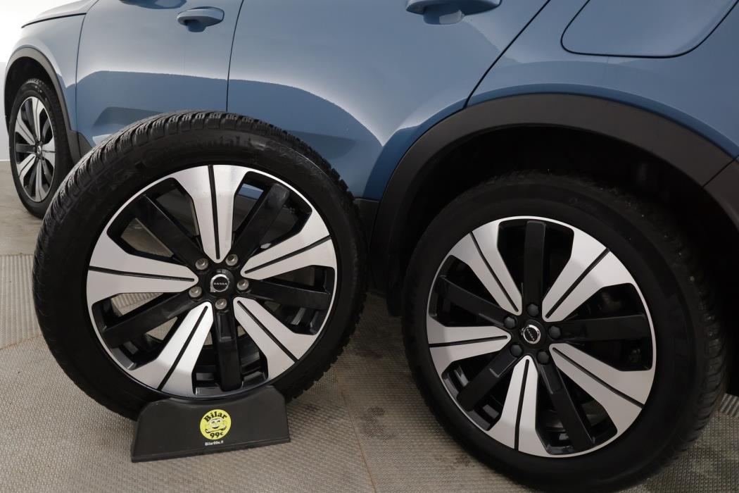 VOLVO C40 2023