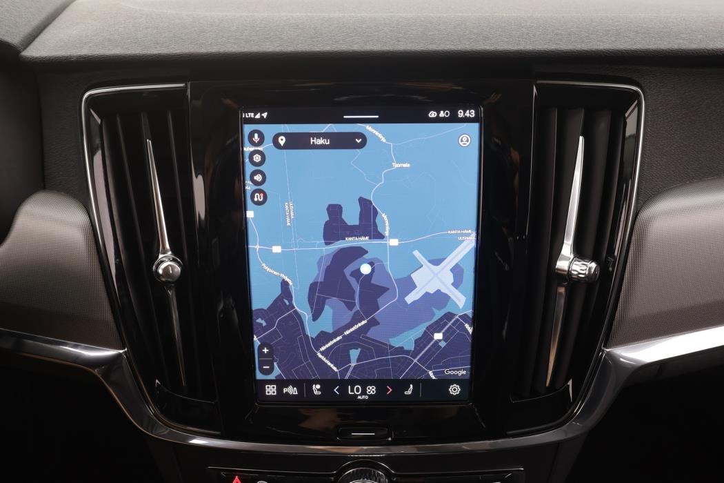 VOLVO V90 2023
