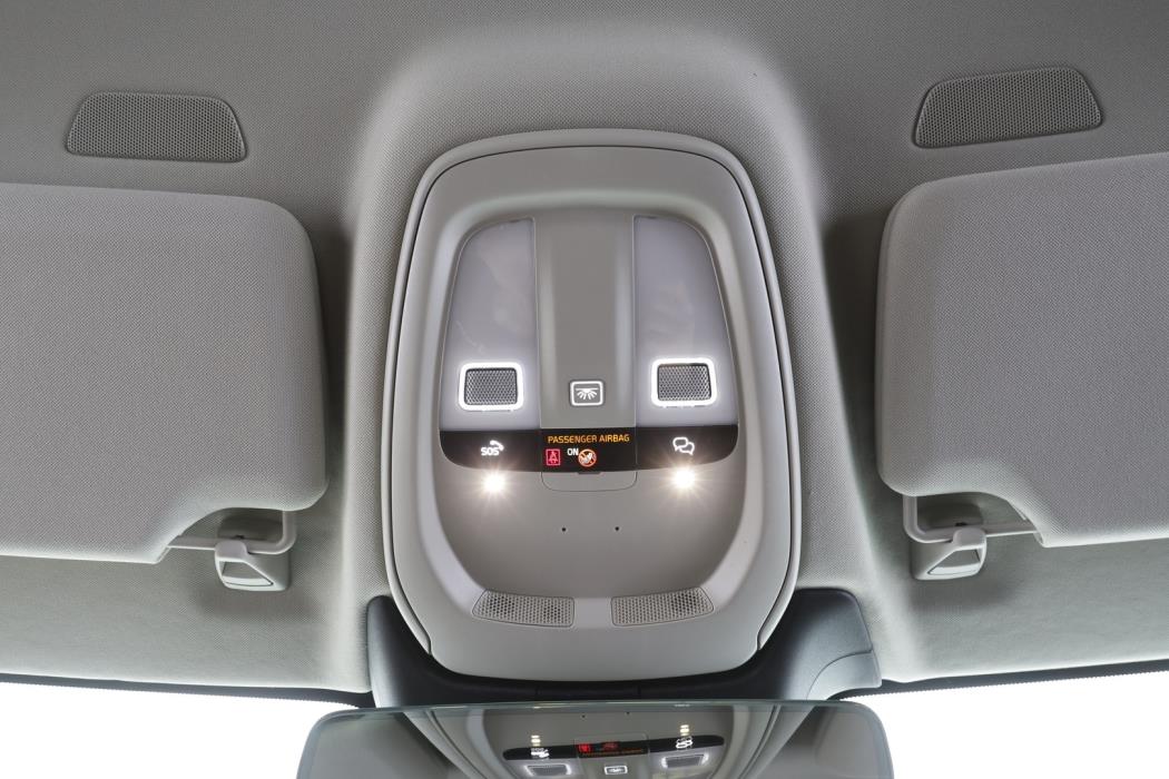 VOLVO V90 2023