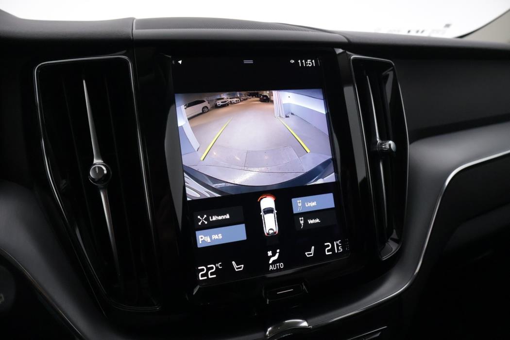 VOLVO XC60 2021