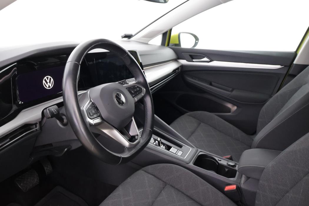 VOLKSWAGEN Golf 2021