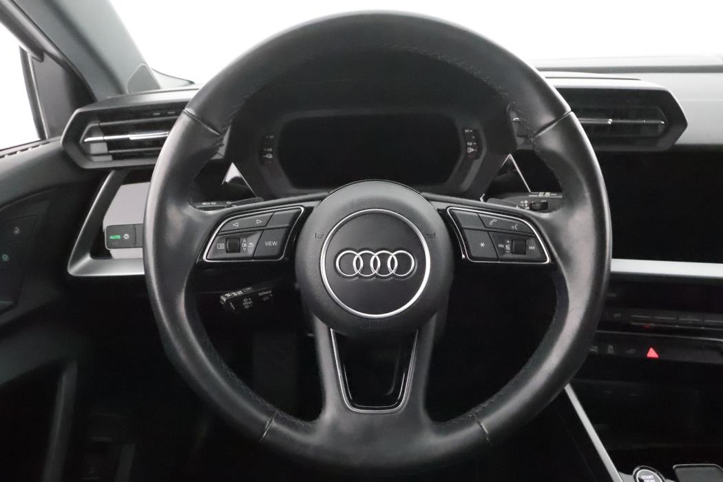 AUDI A3 2021