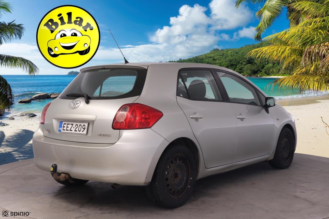 TOYOTA Auris 2009