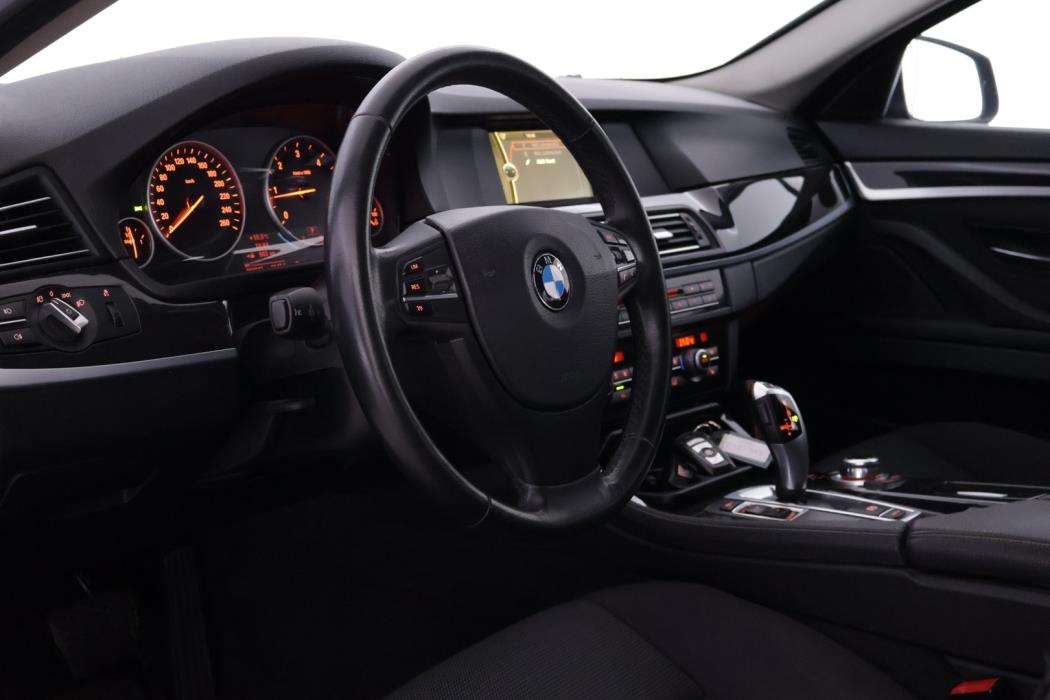 BMW 520 2013
