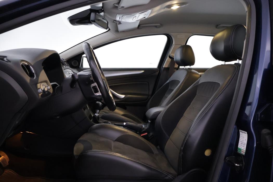 FORD Mondeo 2011