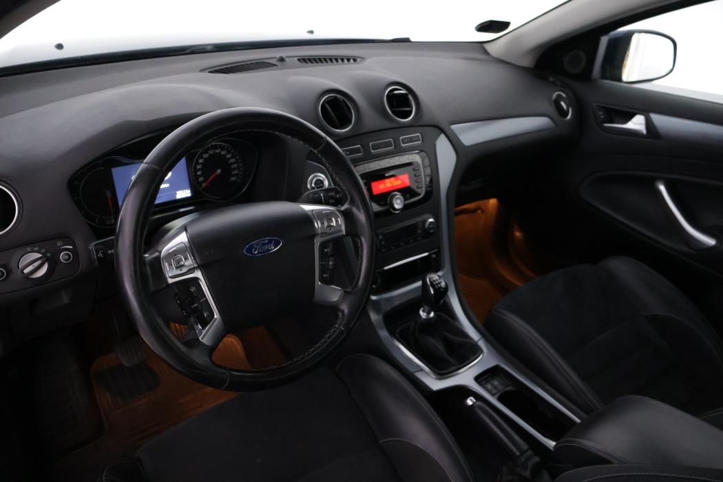 FORD Mondeo 2011