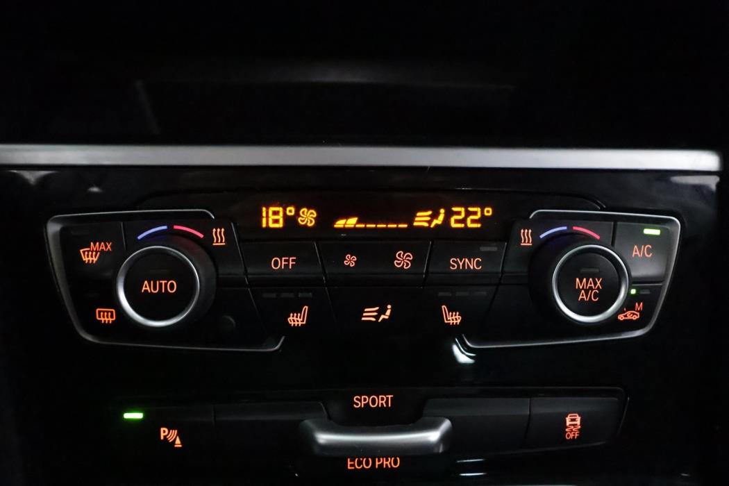 BMW 218 2016