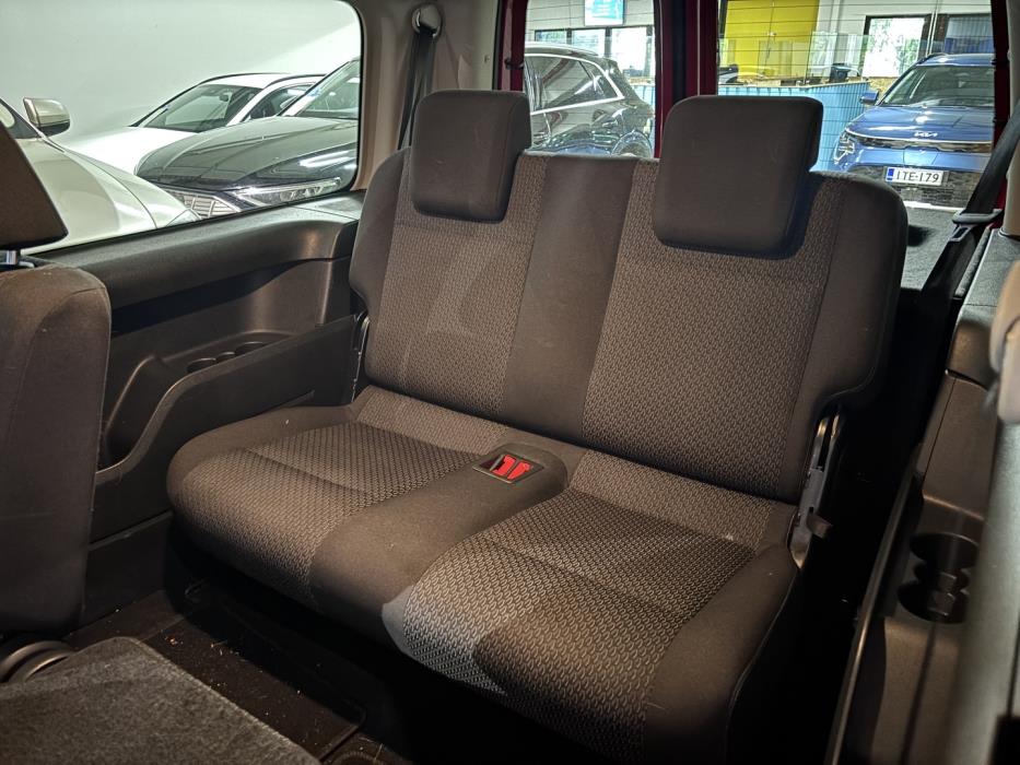 VOLKSWAGEN Caddy Maxi 2017