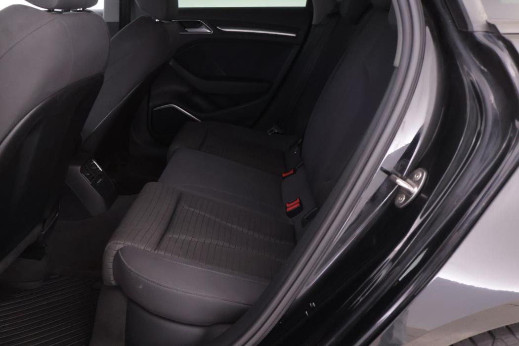AUDI A3 2017