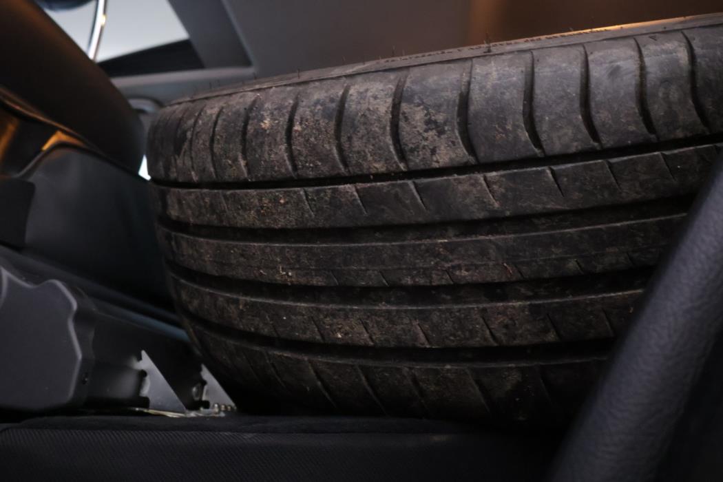 MERCEDES-BENZ C 2005