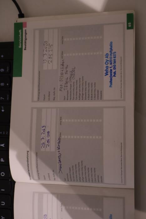 MERCEDES-BENZ C 2005