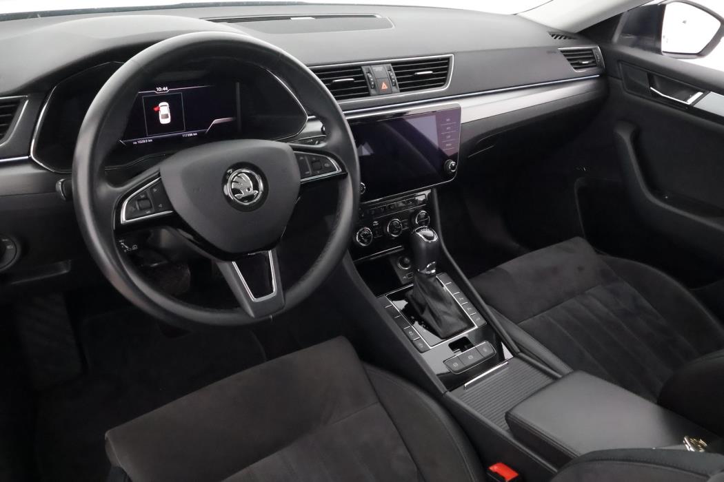 SKODA Superb 2019