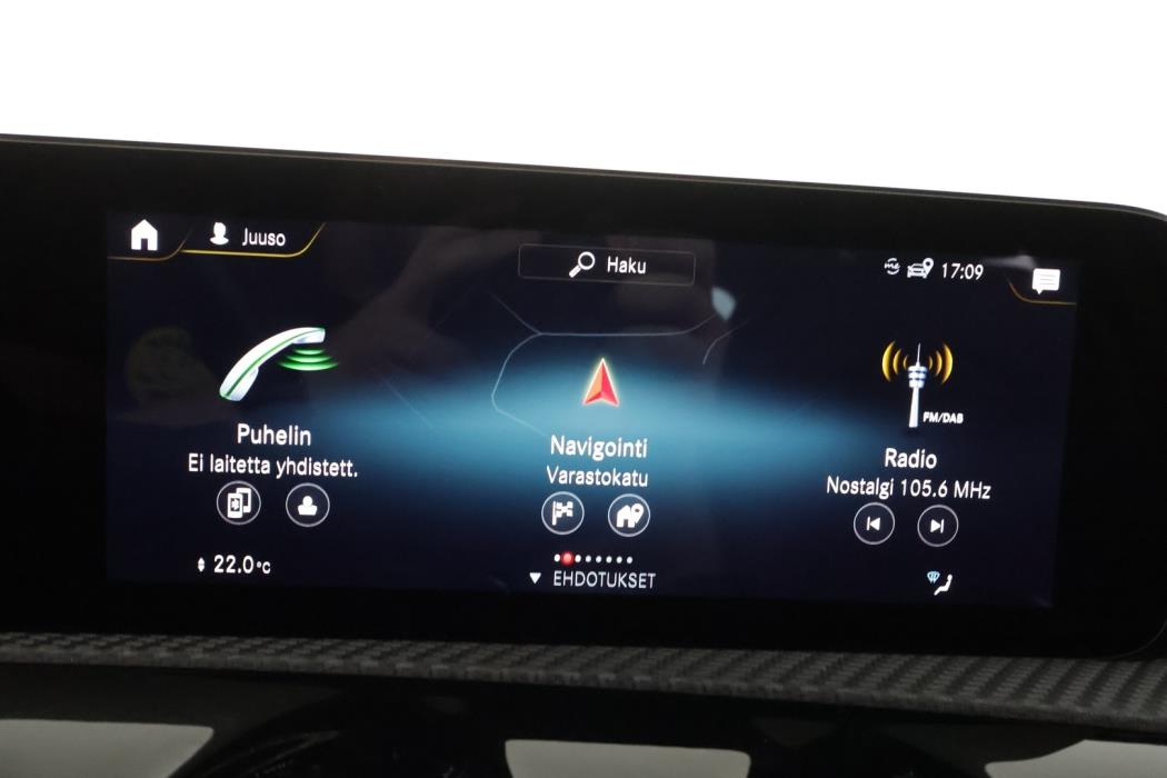 MERCEDES-BENZ A 2021