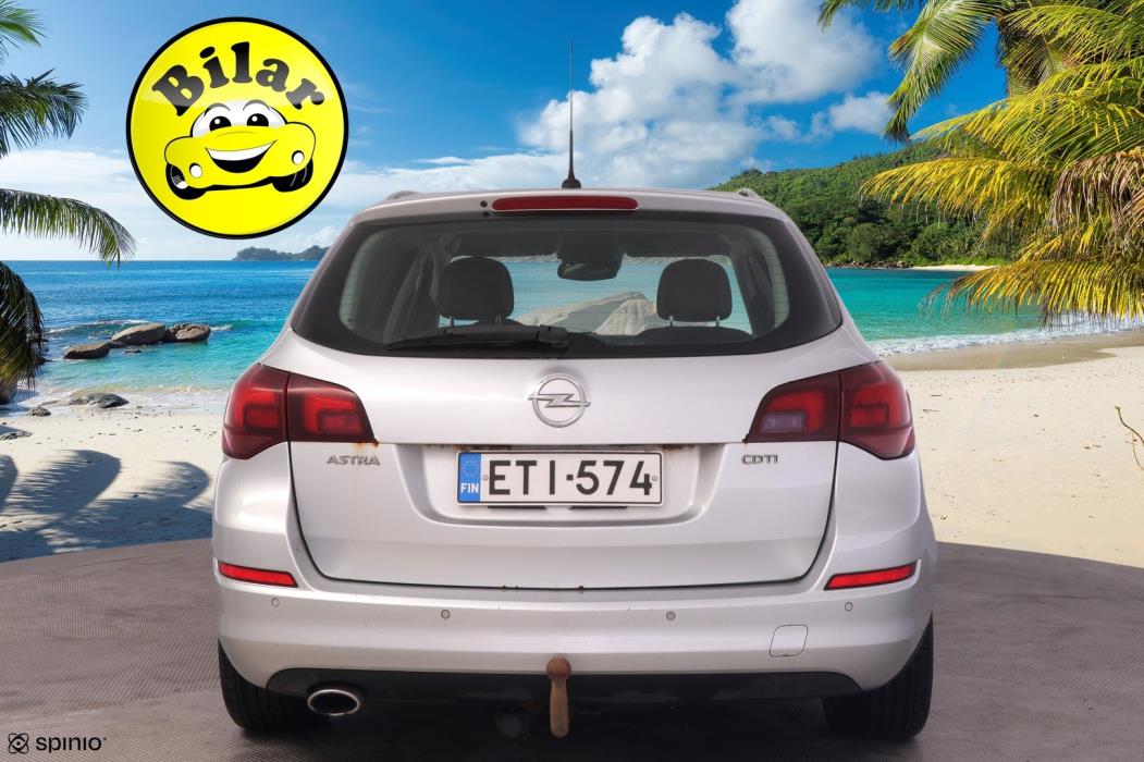 OPEL Astra 2011
