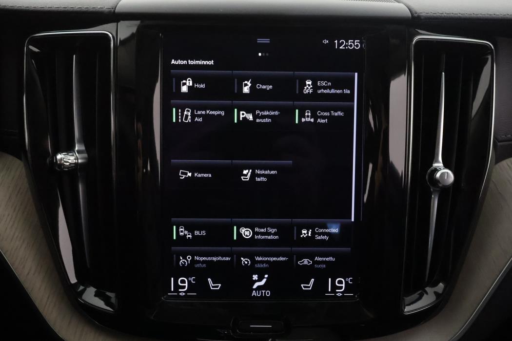 VOLVO XC60 2021