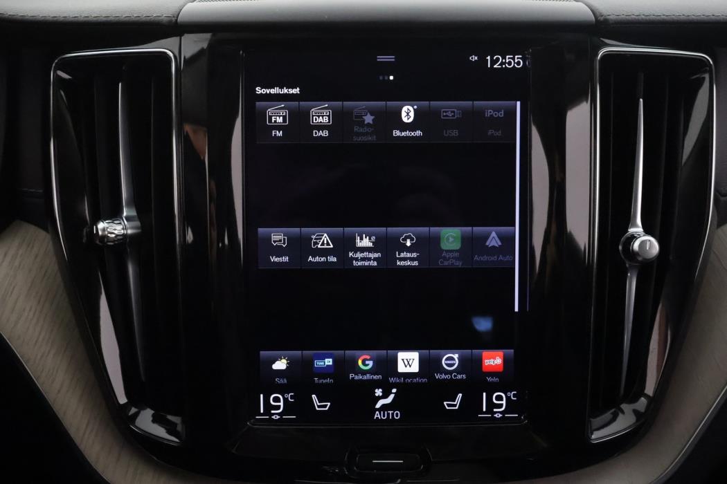 VOLVO XC60 2021